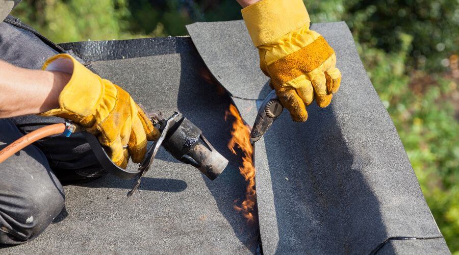 Professional residential roofers in Clifton, TN